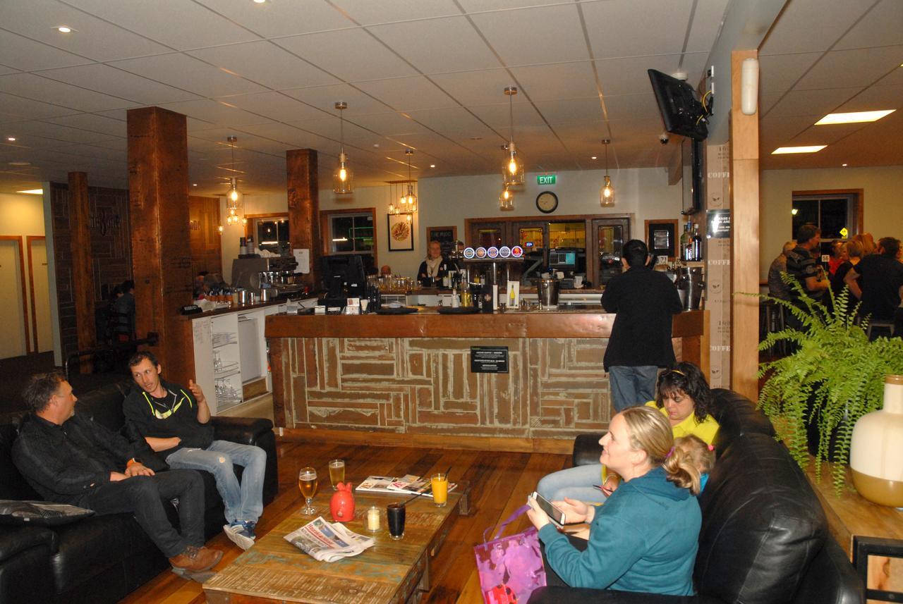 Pedlars Motel Paeroa Exterior photo