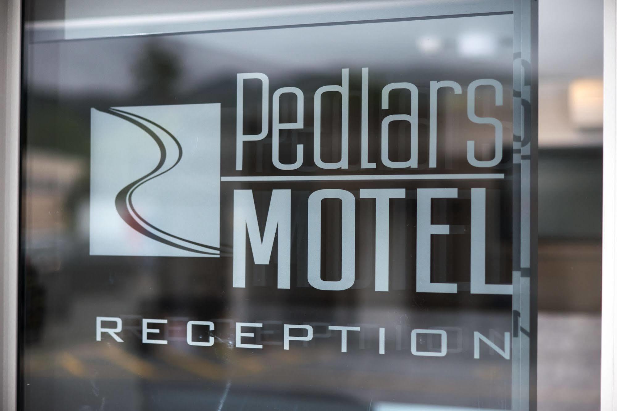 Pedlars Motel Paeroa Exterior photo